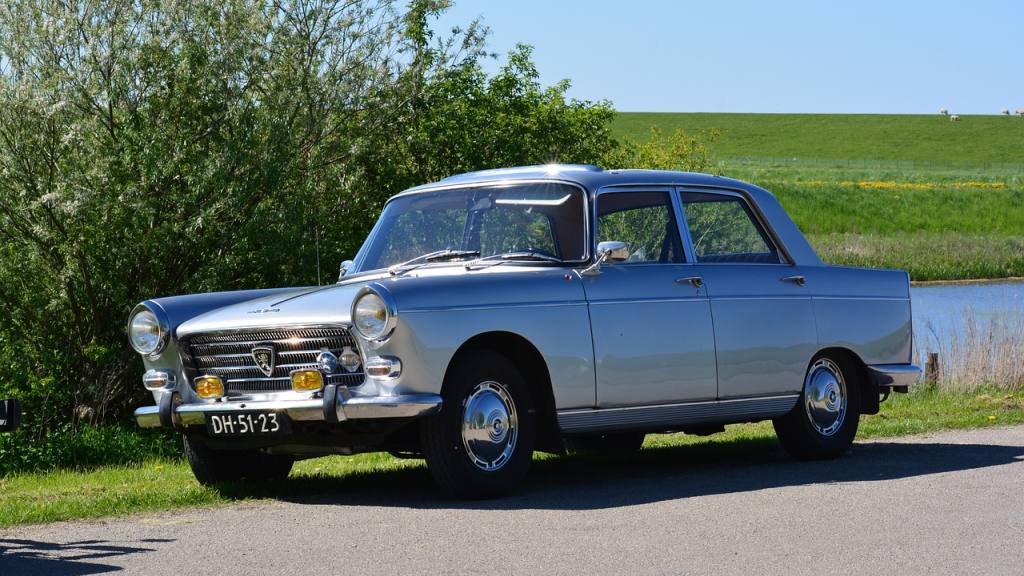 peugeot 404, coche antiguo, peugeot, Pixabay