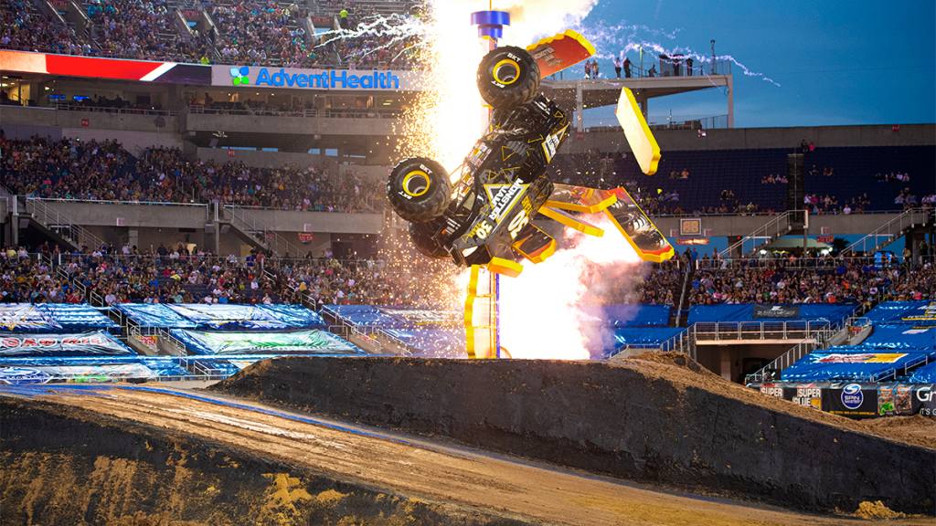 Monster Jam, Internet