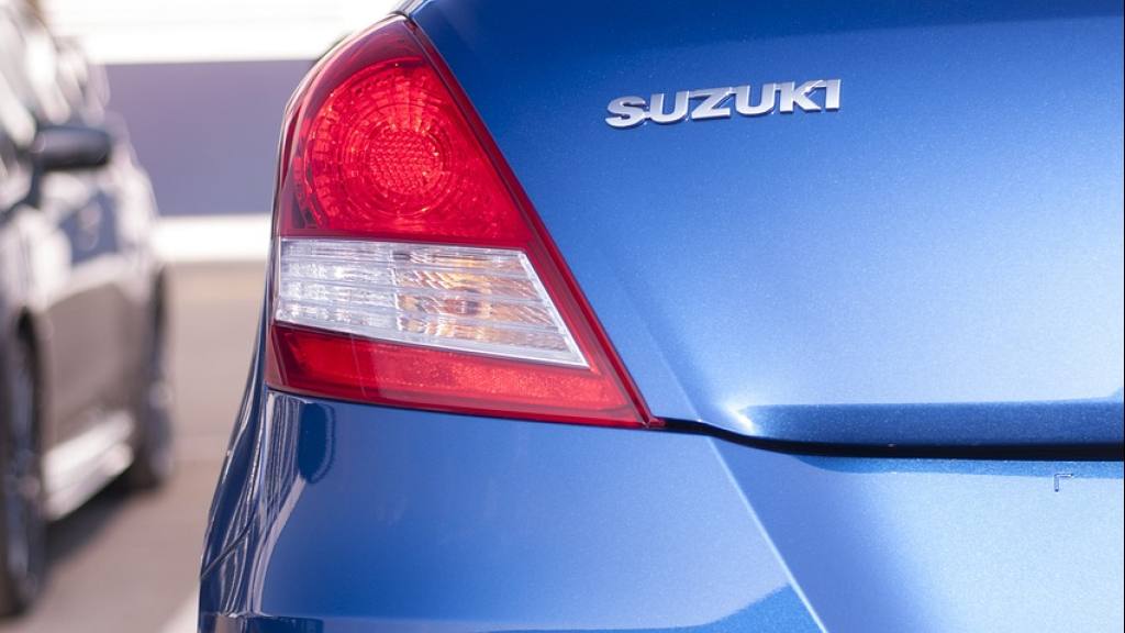 trasero, automóvil, suzuki, Pixabay
