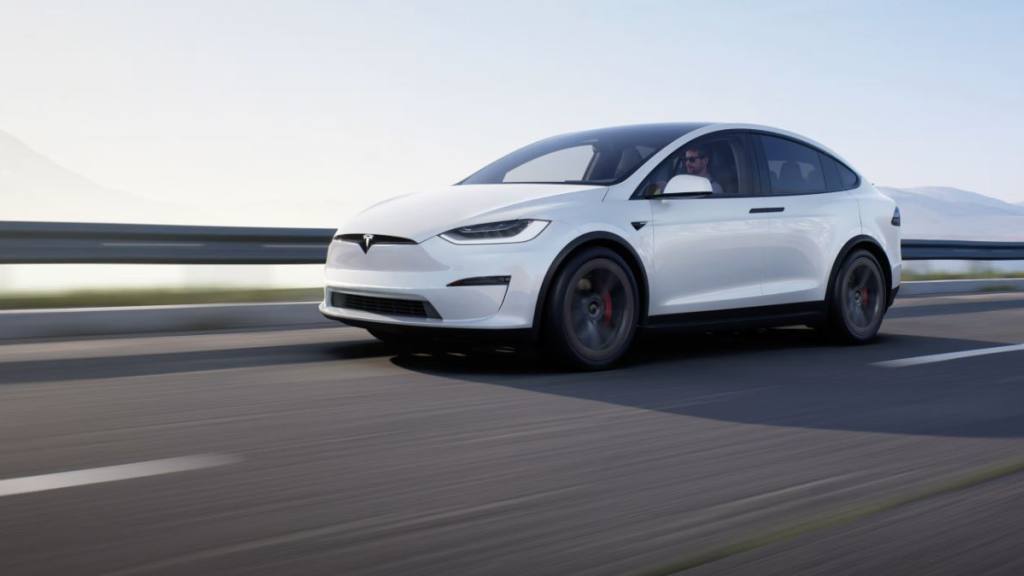 Tesla, Tesla
