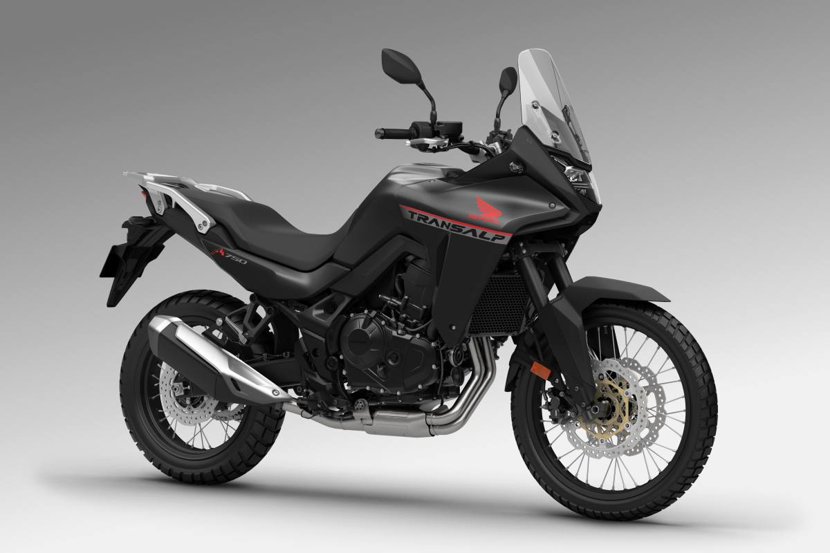 disifruta el otoño en motocicleta ,Honda