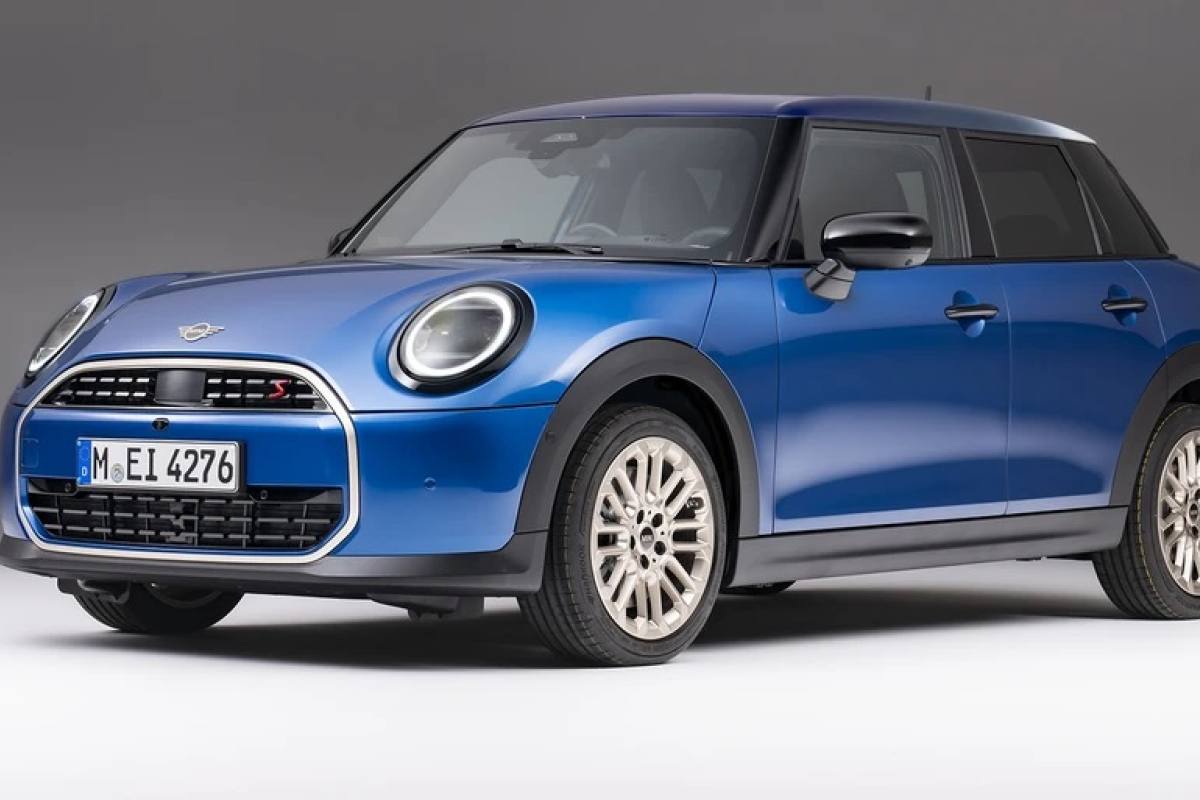 Mini Cooper hatch de cinco puertas ,Autocosmos