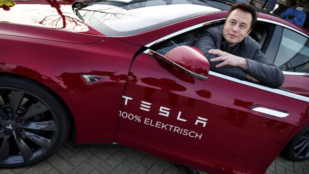 Elon Musk, Freepik