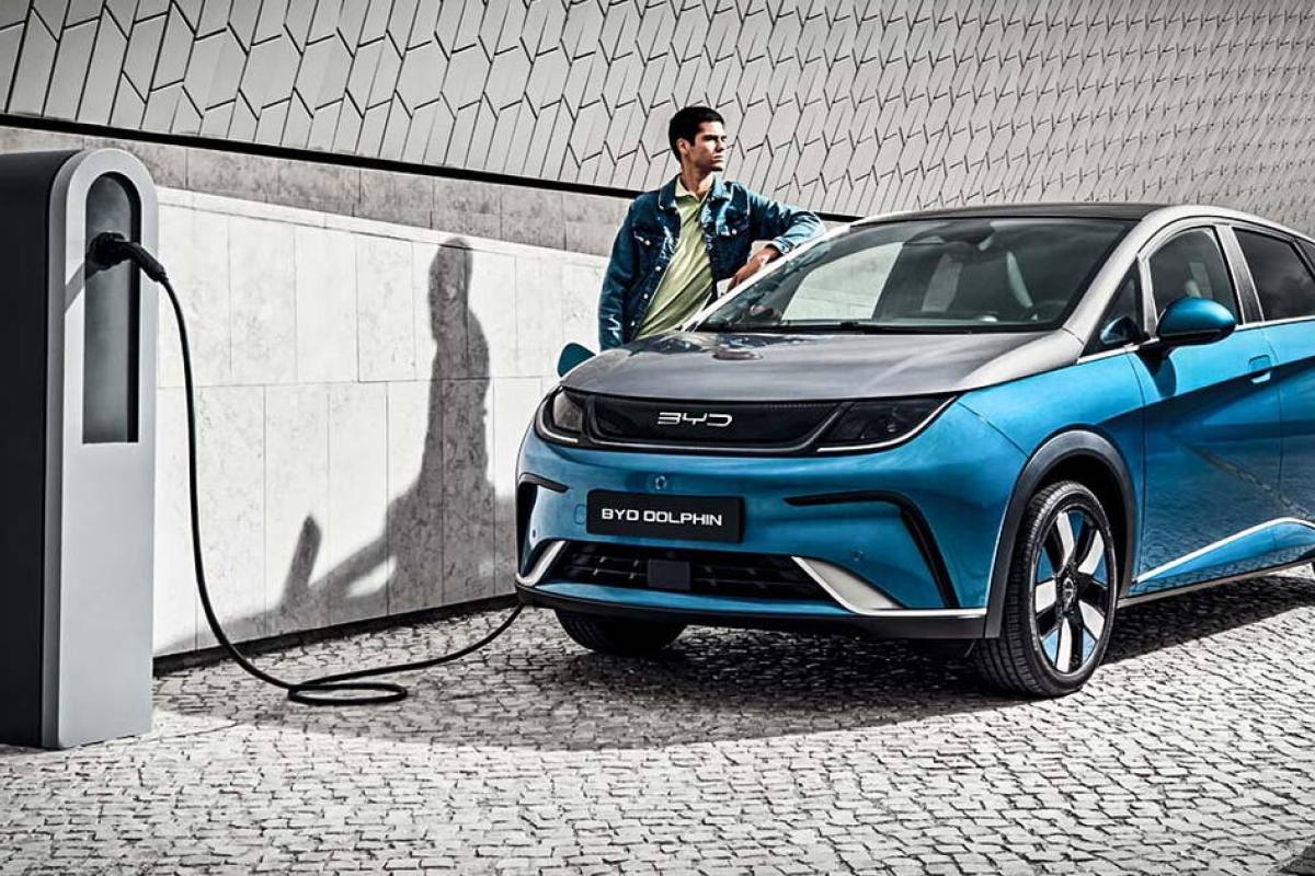 Carga ultra rápida ByD ,BYD