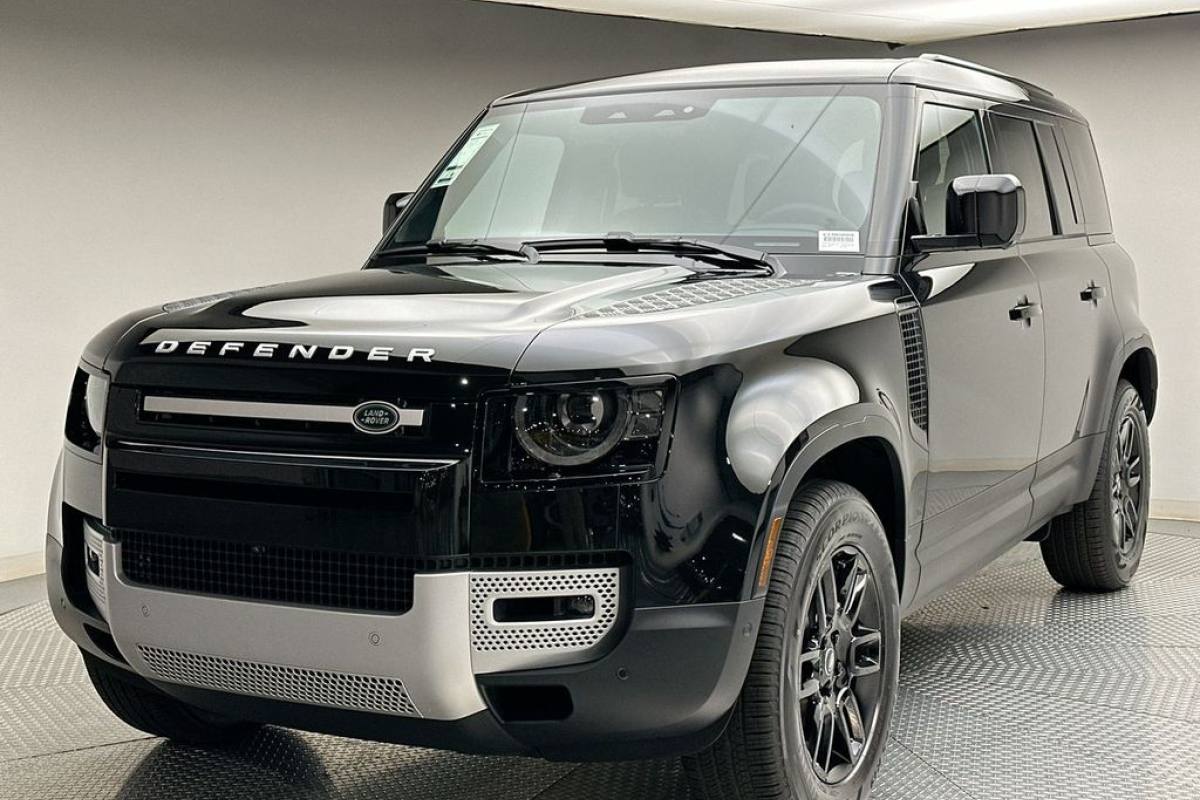 Land Rover ,Internet