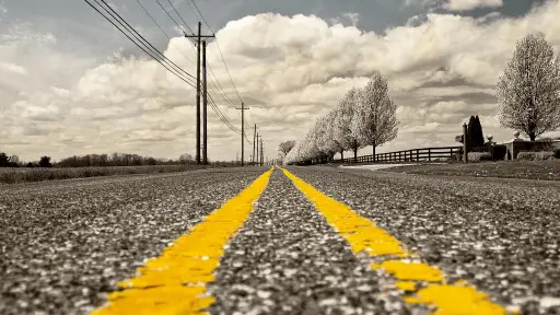 la carretera, pavimento, señalización vial ,Pixabay