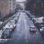 Consejos esenciales para evitar daños al arrancar tu coche en invierno