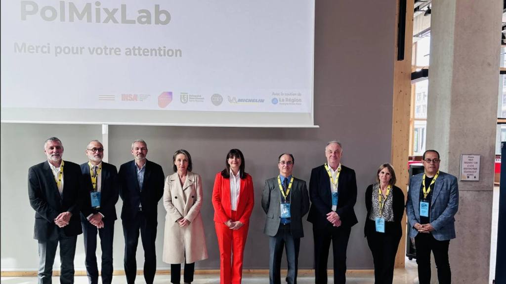 Inauguración PolMixLab, Prensa