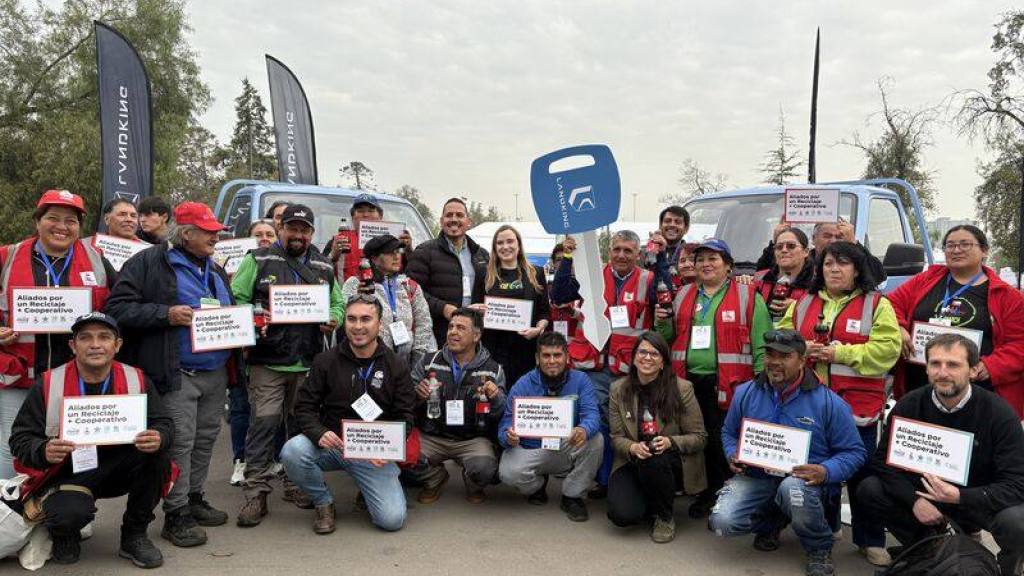 LK - Entrega LK5 Recicladores, Prensa