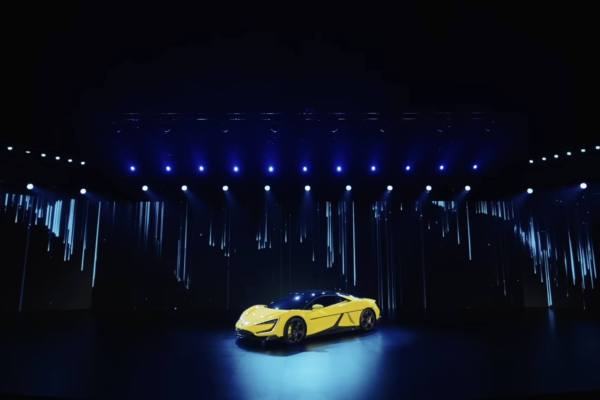 ¿Sabías que hay un superauto eléctrico que baila al ritmo de la música?