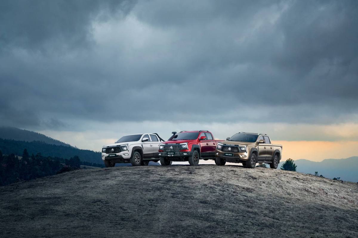 Line UP Sinotruk Bolden ,Prensa