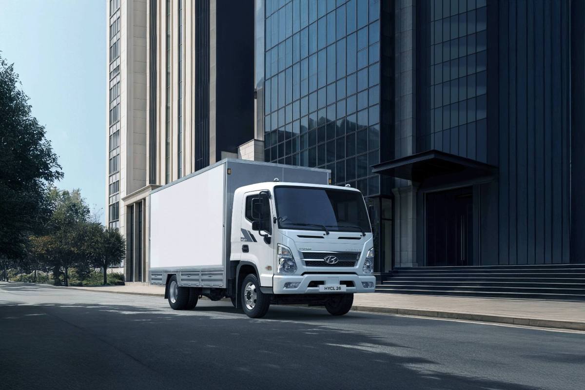 HCB - Hyundai Mighty ,Prensa