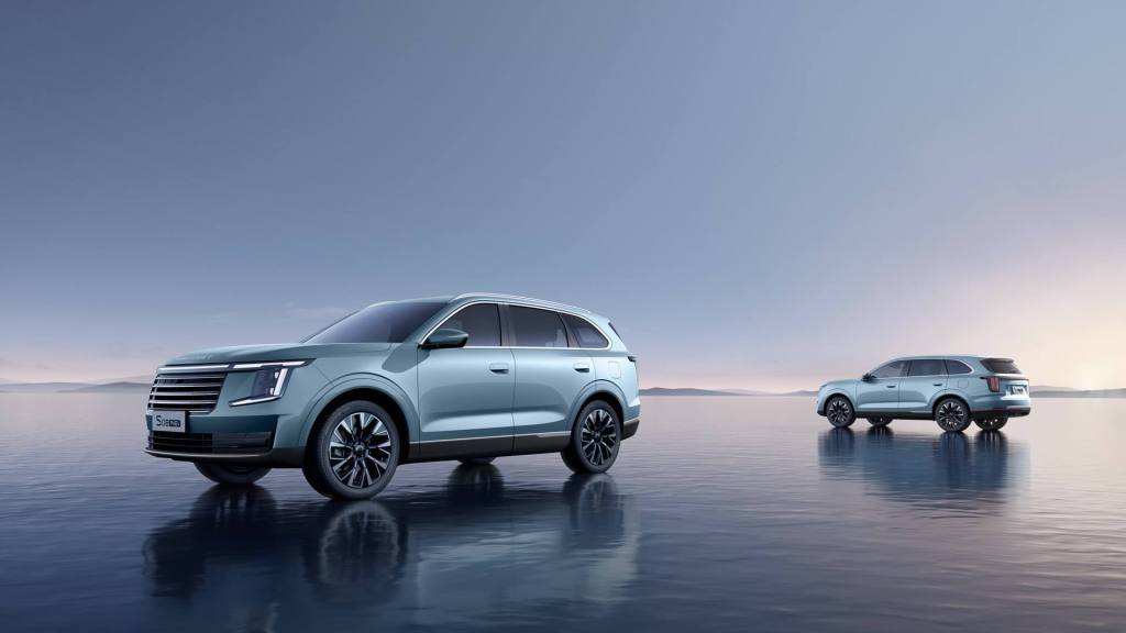 S08PHEV, Prensa