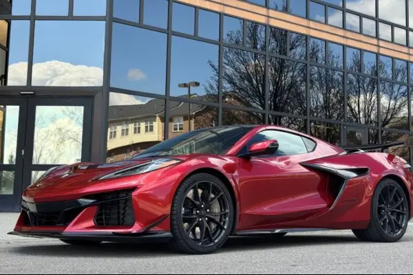  2026 Chevrolet Corvette ZR1 ,wardsauto.com