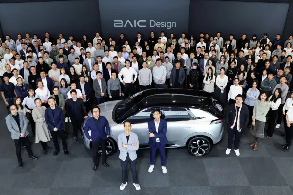 Equipo diseño BAIC - Prensa