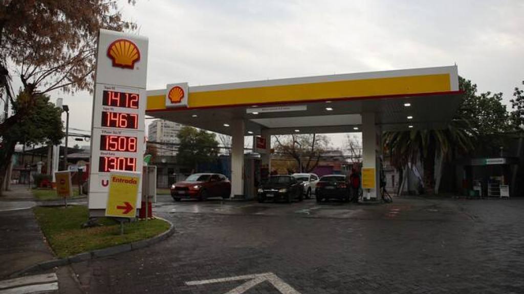 Nueva bencina Shell, Prensa