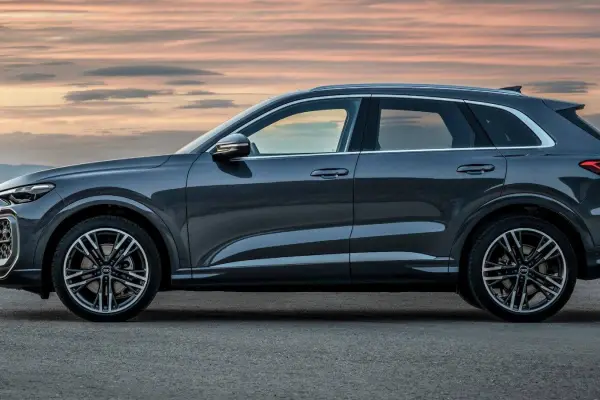 Audi Q5 2025 ,AUDI