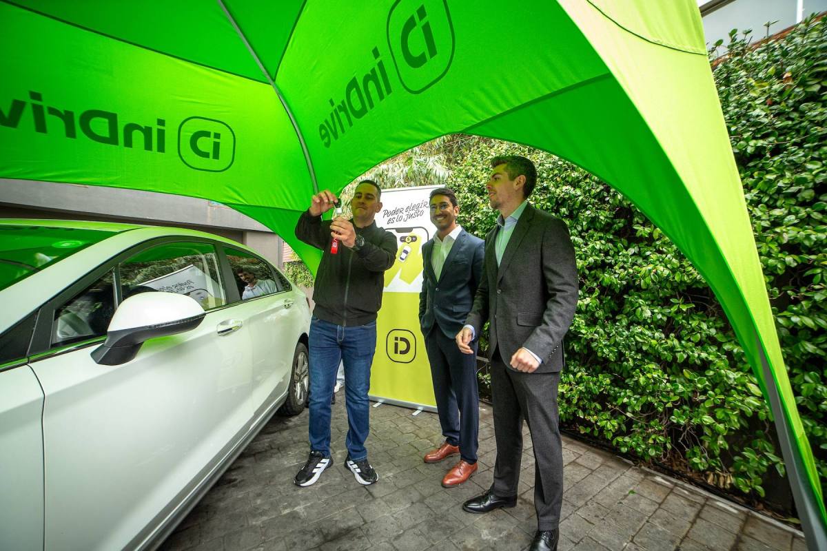 CP inDrive y BAIC entregan auto 100% eléctrico a usuario conductor de Calama ,Prensa