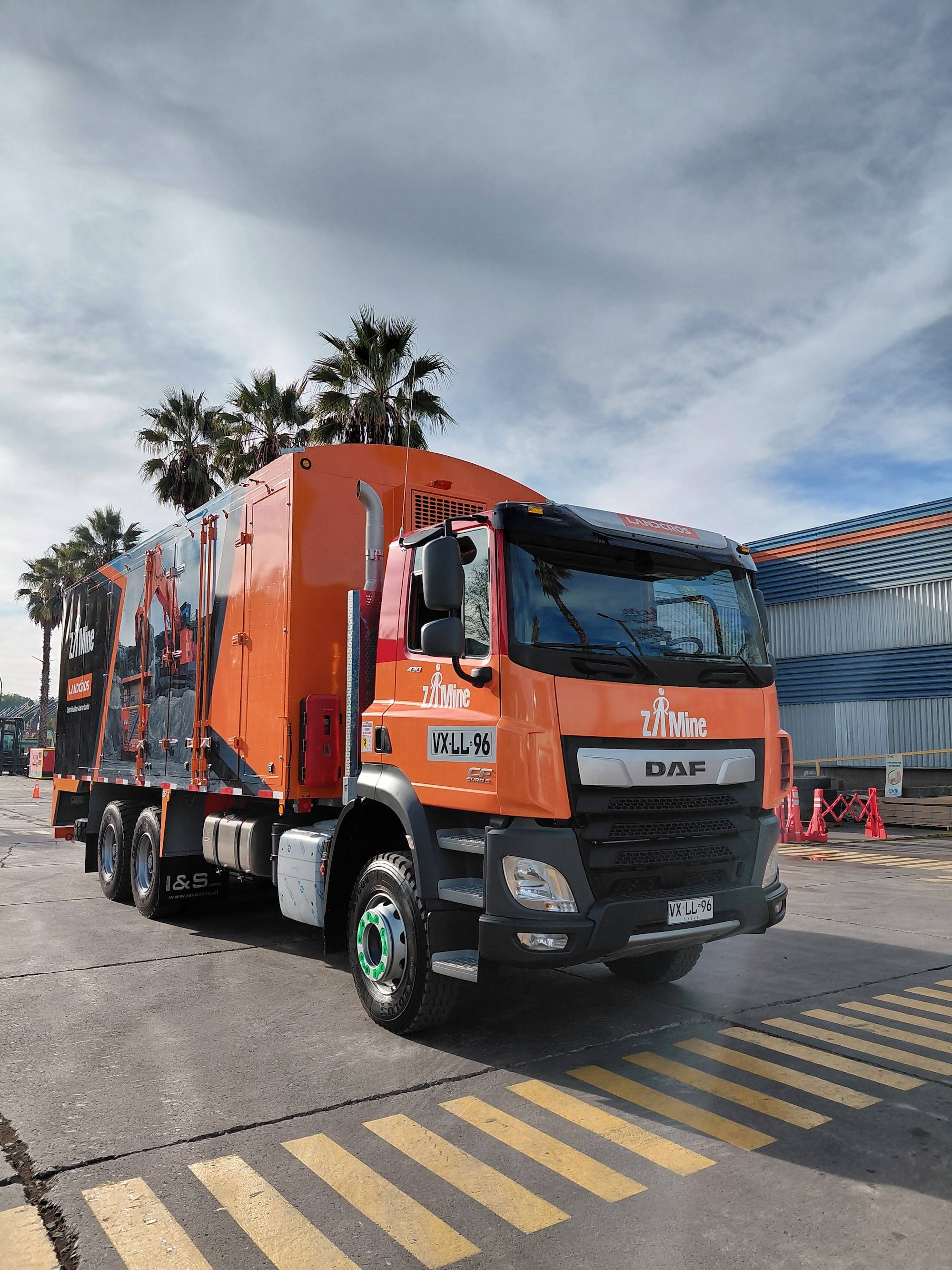 DAF ZAMine - Prensa