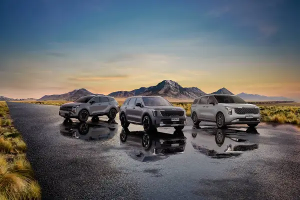 Kia Chile - Familia híbrida ,Prensa