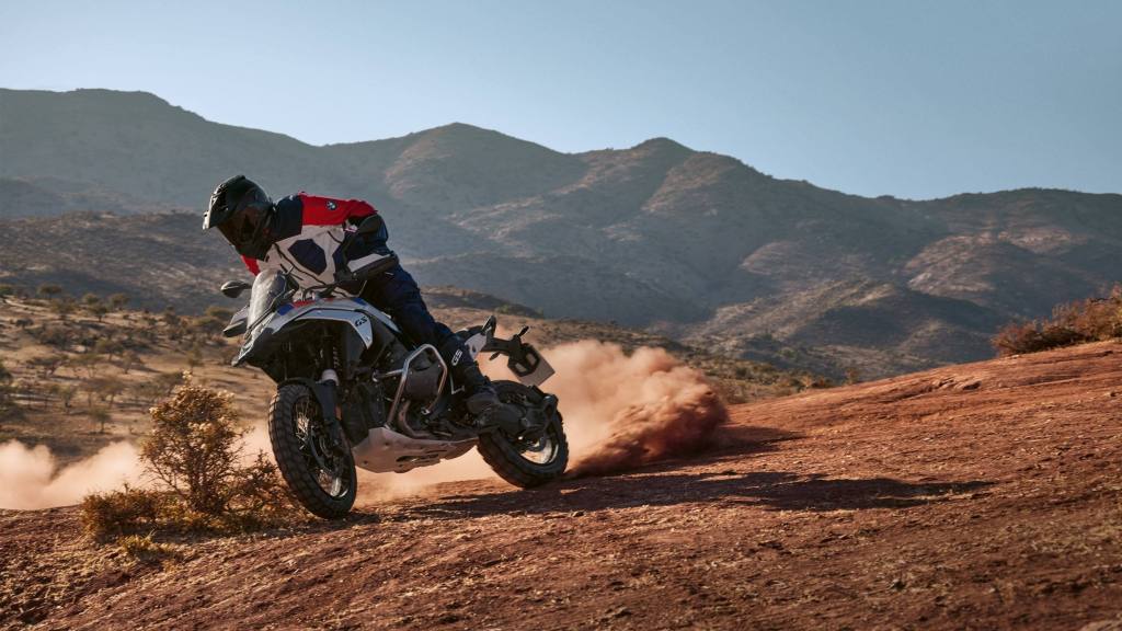 BMW R 1300 GS, Prensa