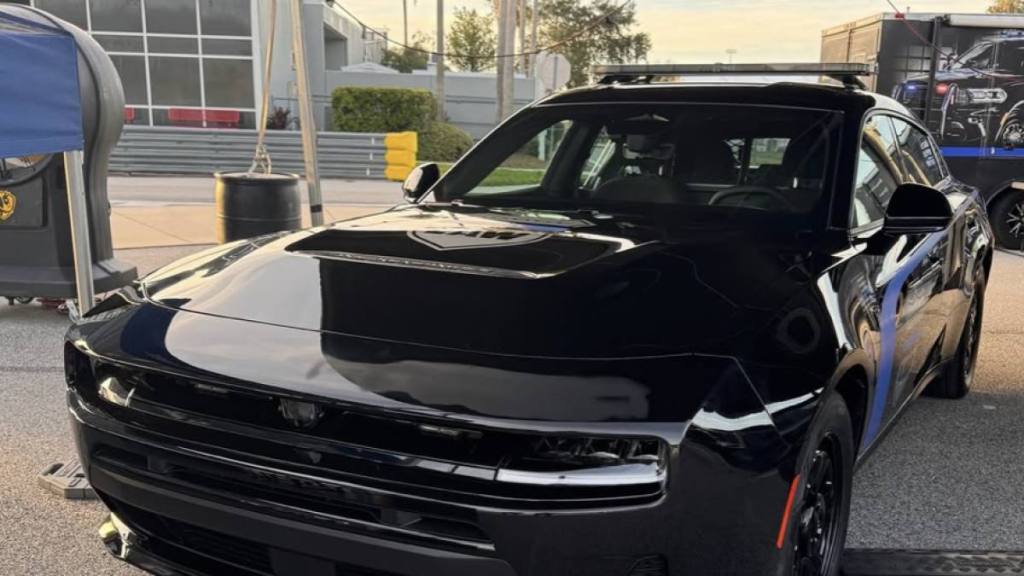 Dodge revela nuevo Charger policial con motor Hurricane hecho en México, imagenes.imagenradio.com.mx