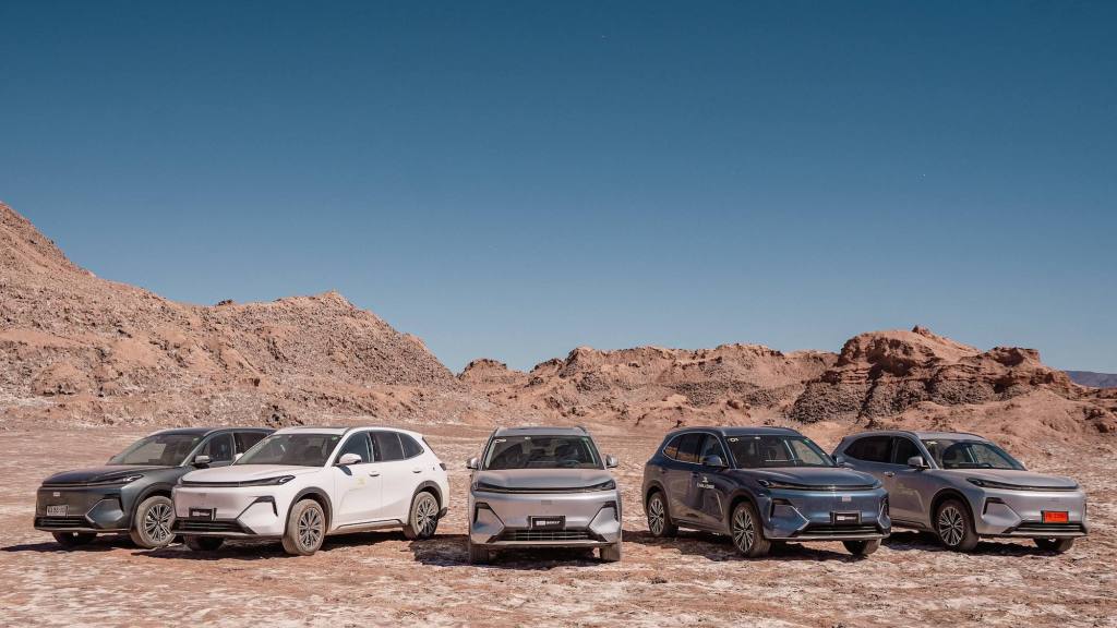 Geely, Prensa