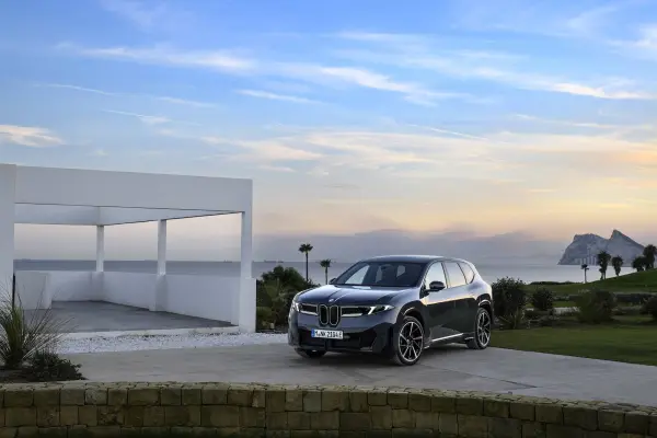 BMW iX3 NEUE KLASSE ,Prensa