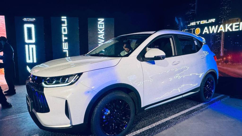 Jetour X50, Prensa
