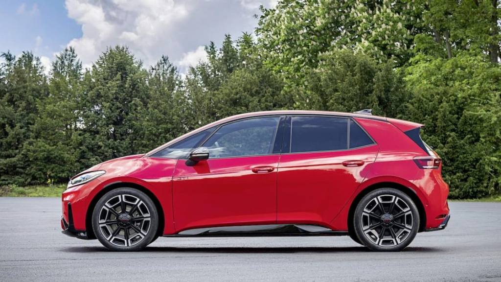 Volkswagen presenta el ID.3 GTI, el GTI más potente y eléctrico que supera al Golf GTI, electrek.co