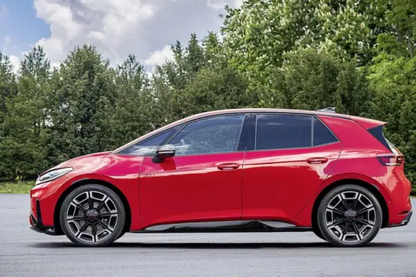 Volkswagen presenta el ID.3 GTI, el GTI más potente y eléctrico que supera al Golf GTI ,electrek.co