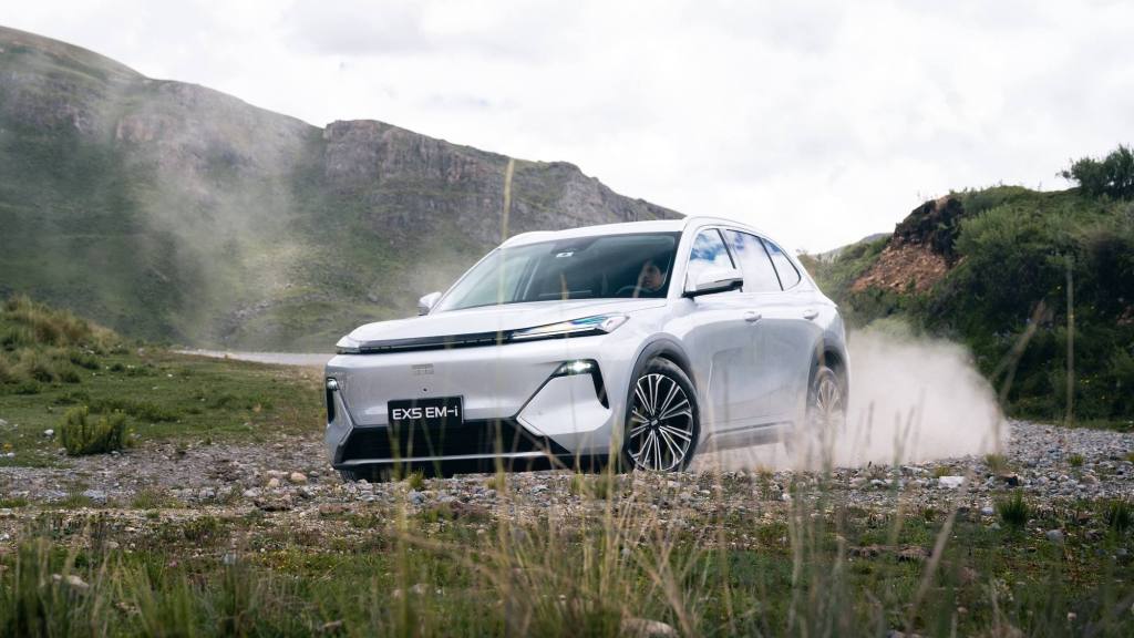 Geely EX5 EM-i, Prensa