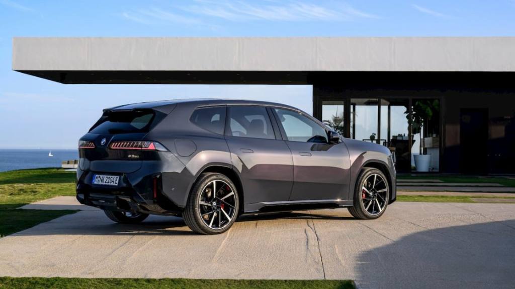 BMW iX3 suma 100.000 pedidos en Europa y acapara uno de cada tres eléctricos, electrek.co