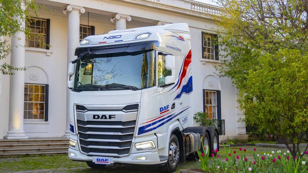 DAF, Prensa