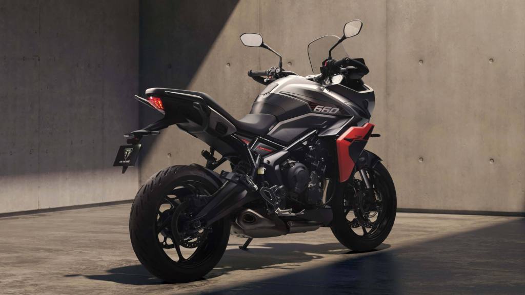 ACC Tiger Sport 660, Prensa