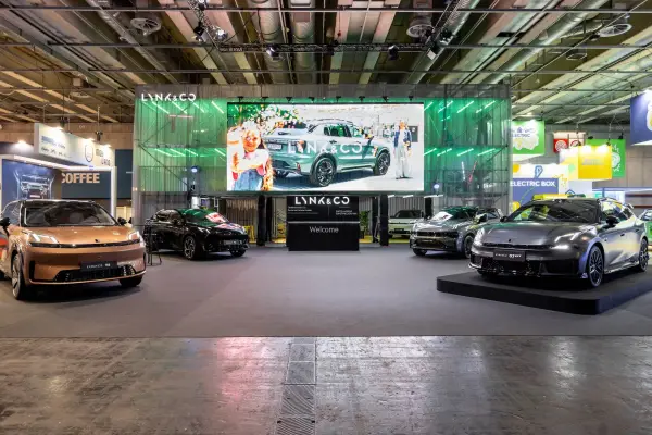 Lynk & Co debuta en el Salón del Automóvil de París ,Prensa