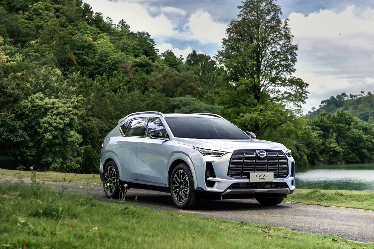 Con versión híbrida, 8 airbags de serie y equipamiento premium, GAC suma un nuevo modelo a la lucha de los SUV con el GS4 Max ,Prensa
